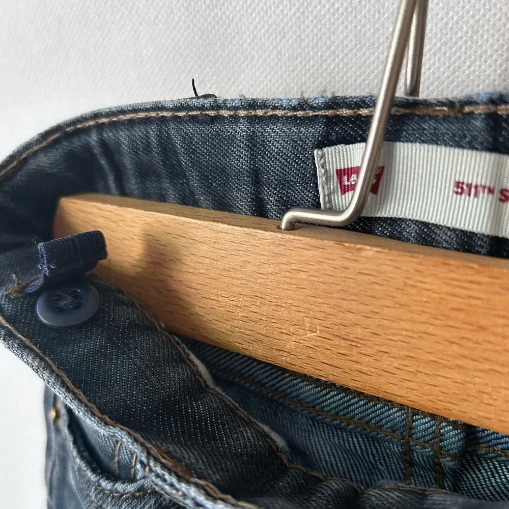 LEVI’S 511 SLIM—2T - Picture 7 of 7
